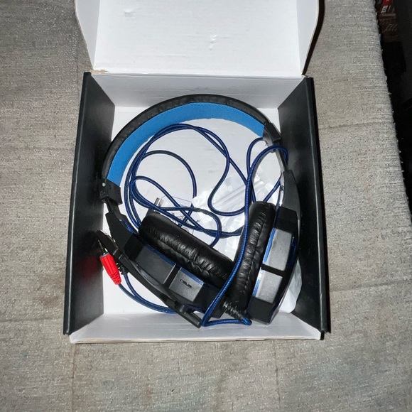 Gaming headset - Picture 2 of 2